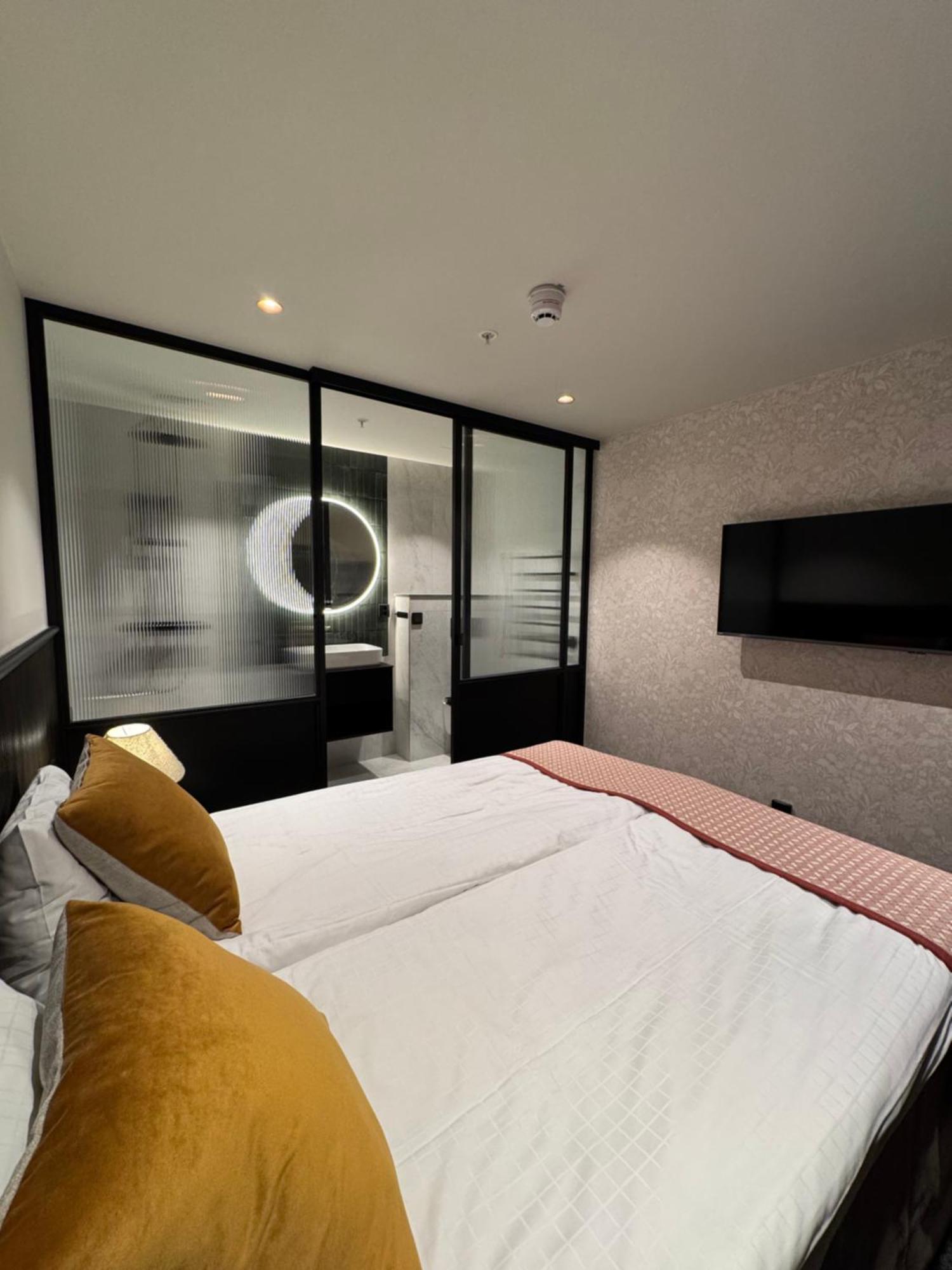 Crystal Plaza Hotel Estocolmo Habitación foto